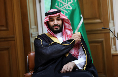 لا "بايدن" ولا "بوتين"